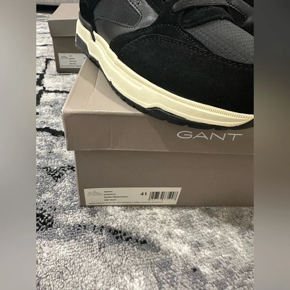 Gant Black Sneakers Retro-Inspired Comfort - Picture 2 of 3
